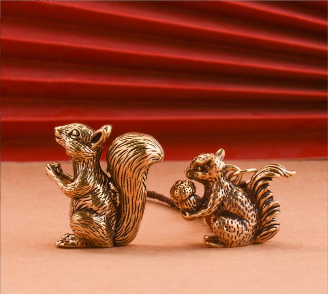 Латунная креативная подвеска-брелок в виде белки