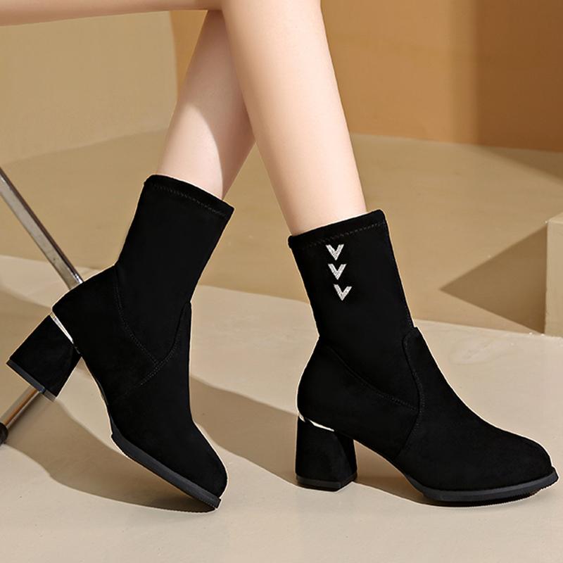 Женские зимние ботильоны из замши на среднем каблуке, дизайнерские классические ботинки челси, зимние 2024, новые трендовые гладиаторские ботинки