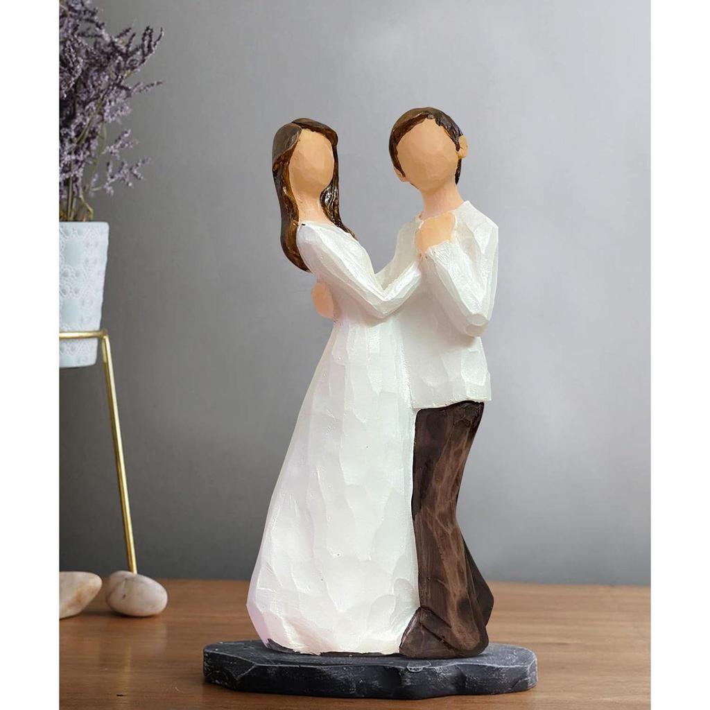 Romantic Couple Statue | Beautiful Resin Home Decor (Pack of 1, White and Brown Color)