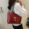 Women's Bag New Autumn Chain Shoulder Armpit Bag Large Capacity Fashion Commuter Small Square Bag Briefcase