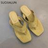 Мода SUOJIALUN 2025 Лето Новый Бренд Женские Тапочки Мода Квадратный Низкий Каблук Женские Повседневные Сандалии Обувь Улица Платье Слипоны Вьетнамки