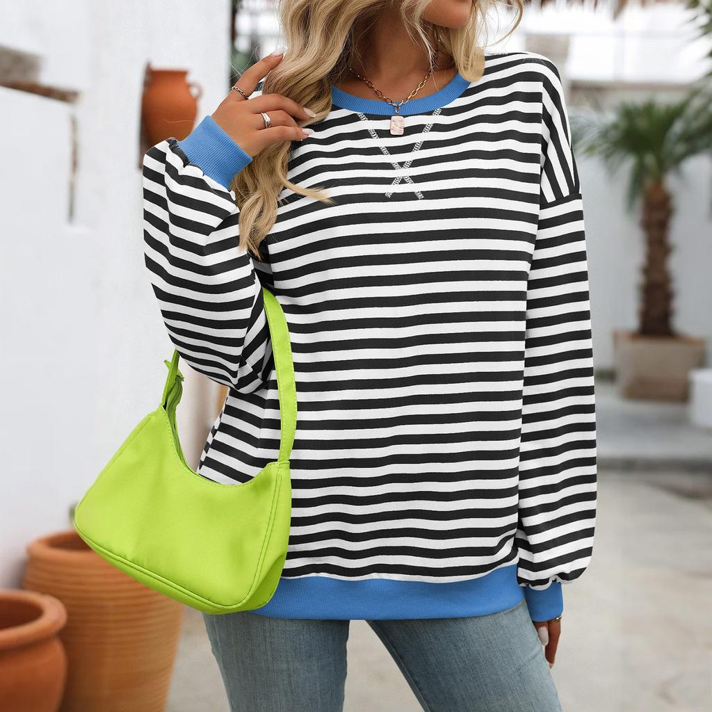 Женский цветной полосатый свитшот свободного кроя с круглым вырезом