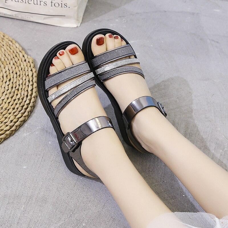 Большие размеры 36–41, новые летние женские туфли на плоской подошве с пряжкой, черные, серебристые туфли на плоском каблуке для женщин, повседневные сандалии на платформе для взрослых