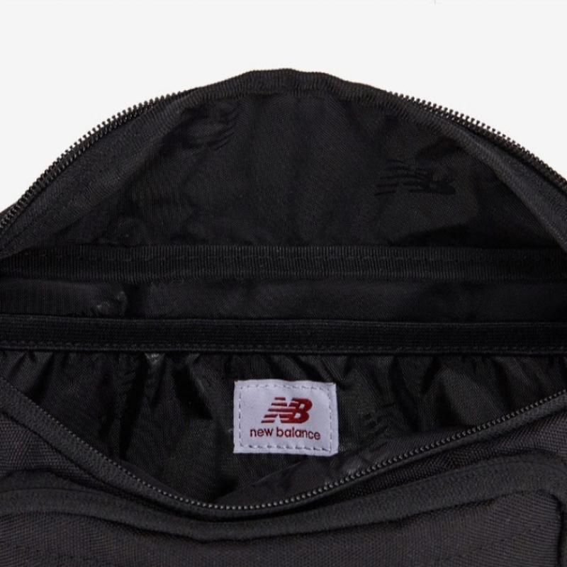 New Balance Essential Hip Bag Nqj Nk8aes308u 19