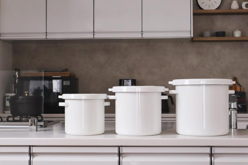 Круглый контейнер для хранения Noda Horo WRS-21 21 см с герметичной крышкой, эмалированный, для мисо-риса, маринованной сливы, маринованного риса, отрубей, сделано в Японии