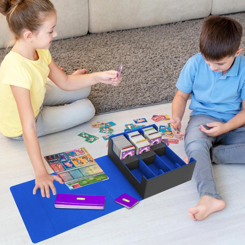 Чехол для колоды HIMOMO вмещает 1800 карт. Магнитный загрузчик большой емкости для коллекционных карт. Чехол из искусственной кожи с вертикальными игровыми картами. В комплект входят 3 губки с 10