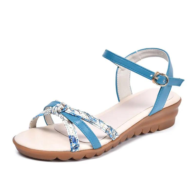 Мода с низким каблуком Пряжки Женская обувь Высококачественная обувь 2025 Роскошные трендовые сандалии для женщин Повседневные винтажные Предложение Сандалии на распродаже