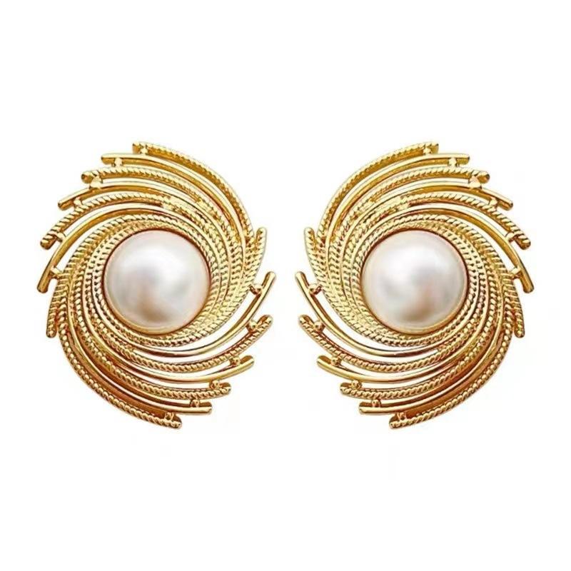 Французские крупные жемчужные серьги-преувеличения, легкая роскошь, высокое чувство, громкое имя темперамента, латунные позолоченные серьги, обязательно
