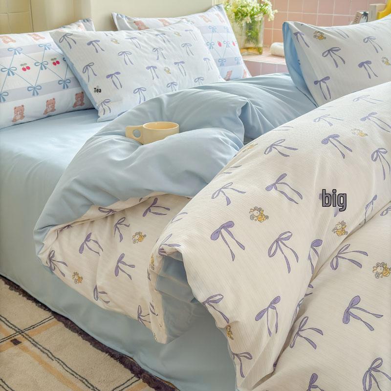 Комплект постельного белья из четырех предметов на лето из двухслойной марли класса А с цветочным принтом и пузырчатого хлопка