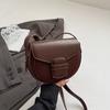 Retro Messenger Bag Women's Autumn and Winter New Trendy Fashion Saddle Bag High-end Simple Shoulder Bag