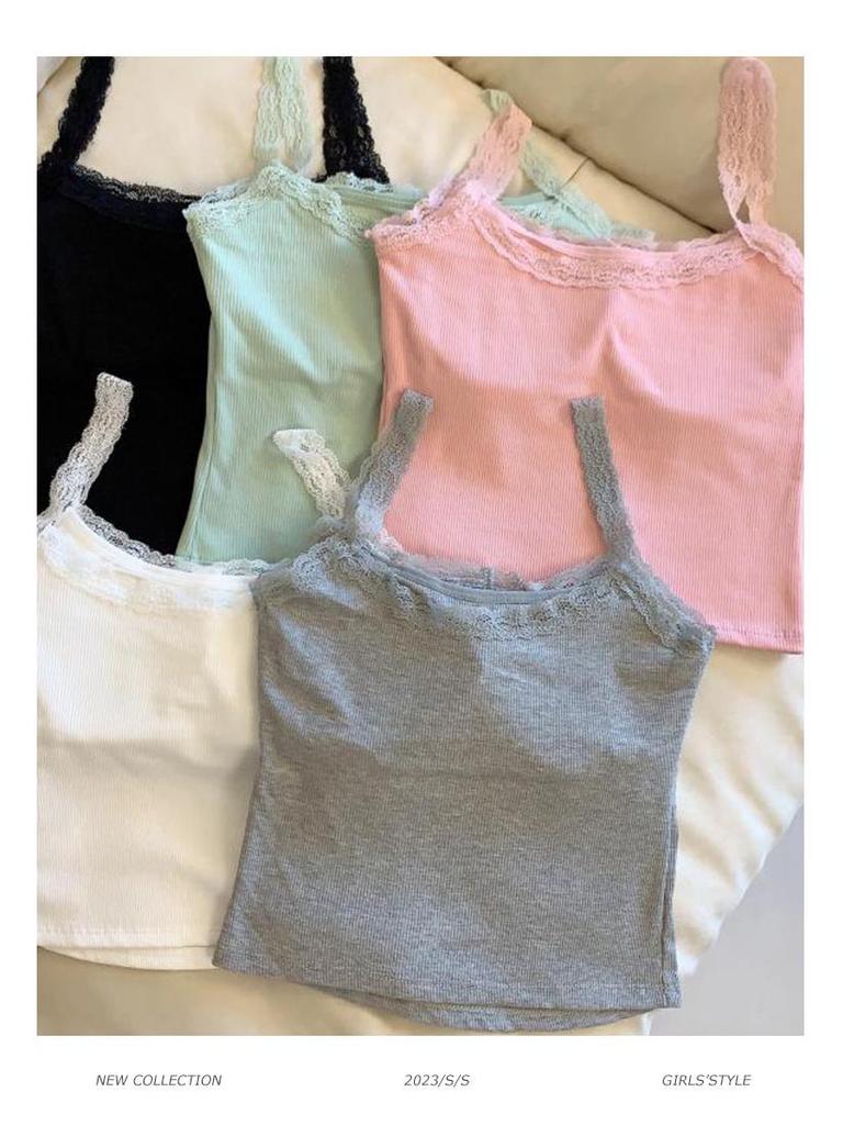 Элегантная белая майка с кружевной отделкой, со встроенными чашечками, красивой деталью на спине, запахом на груди, без рукавов, облегающая, в стиле горячей девушки