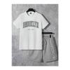 Brooklyn New York Белая футболка Серые шорты — футболка с комплектом из верхней и нижней части шорт с круглым вырезом и принтом