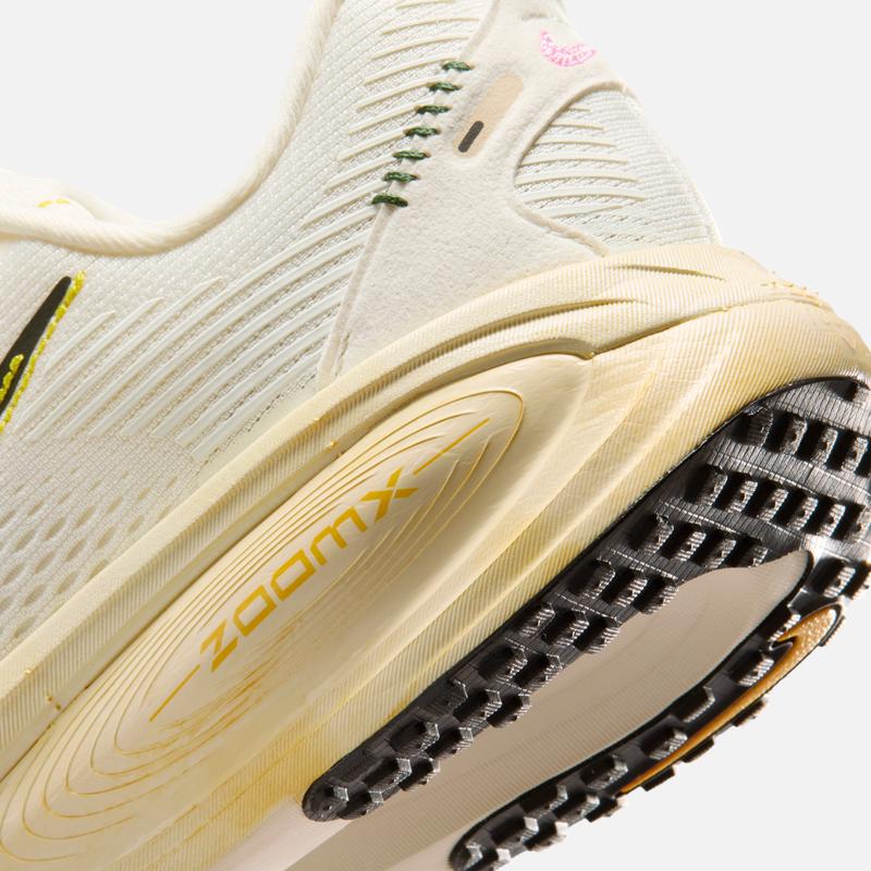 Nike Vomero Women's Breathable Road Running Shoes Spring New Release NIKE VOMERO 18 IQ1155