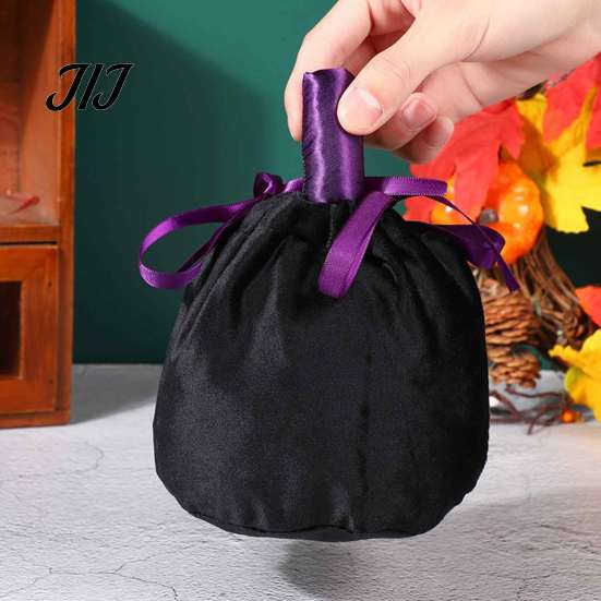Luxury Velvet Gift Packaging Pumpkin Drawstring Bag, Halloween Plush Candy Pouch for Autumn Holiday Table Centerpiece Party, Reusable Goodie