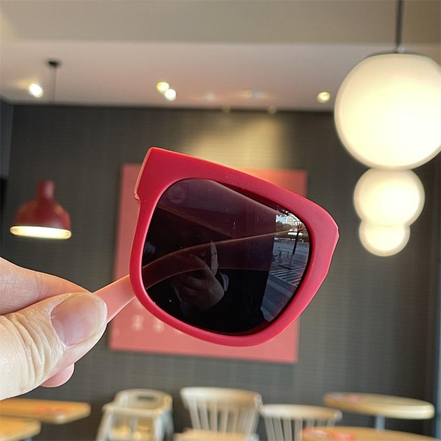 Весенне-летние солнцезащитные детские складные декоративные очки конфетных цветов солнцезащитные очки