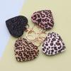 Набор брелоков в виде сердца с леопардовым принтом - Стильный декор для ключей/сумок, Идеальный подарок для любителей моды