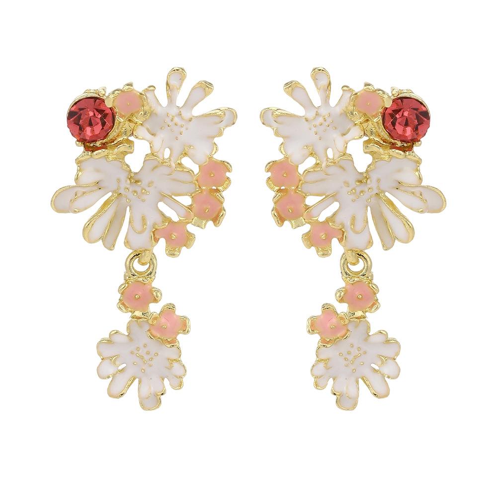 Французский сладкий стиль Цветные серьги-гвоздики с соцветиями ромашек Нишевый дизайн Литературный стиль Серьги для девичьего сердца