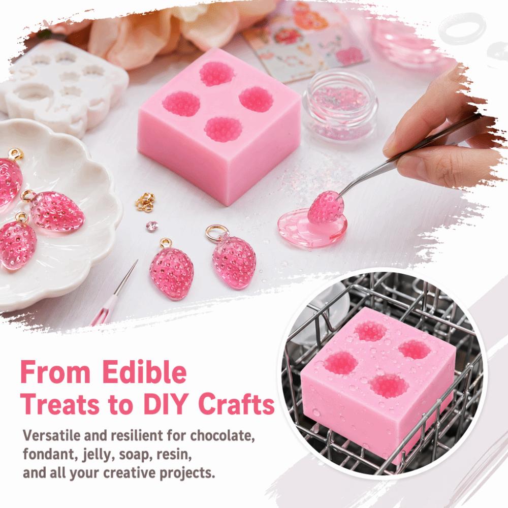 4-Cavity Chocolate Mold 3D Strawberry Shape Baking Mould Dessert Toppers Fondant Mold Candy Making