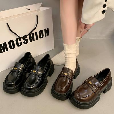 Модные женские туфли дерби, черные массивные лоферы, туфли в британском стиле на платформе и среднем каблуке, кожаные туфли, женские трендовые новые повседневные туфли-оксфорды