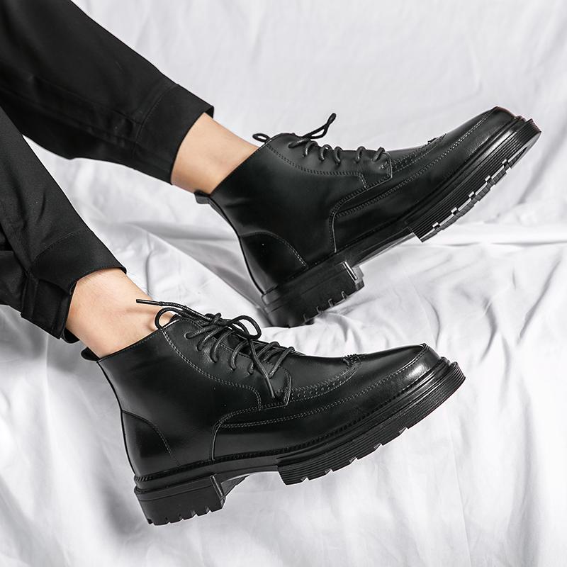 Модный дизайн Мужские повседневные ботильоны Мужские модные мотоциклетные ботинки Мужские кроссовки на шнуровке Новое поступление Британские винтажные кожаные ботинки