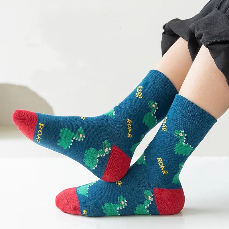 5 Pairs Dinosaur Children Socks Cute Green Giraffe Soft Cotton Boys  Spring Autumn Kids Tube Socks Student Sports Socks