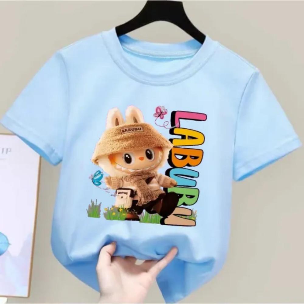 Популярная детская футболка 2025 года для прогулок на свежем воздухе. Футболка для милой девочки с принтом LABUBU в мультяшном стиле, с круглым вырезом и короткими рукавами.