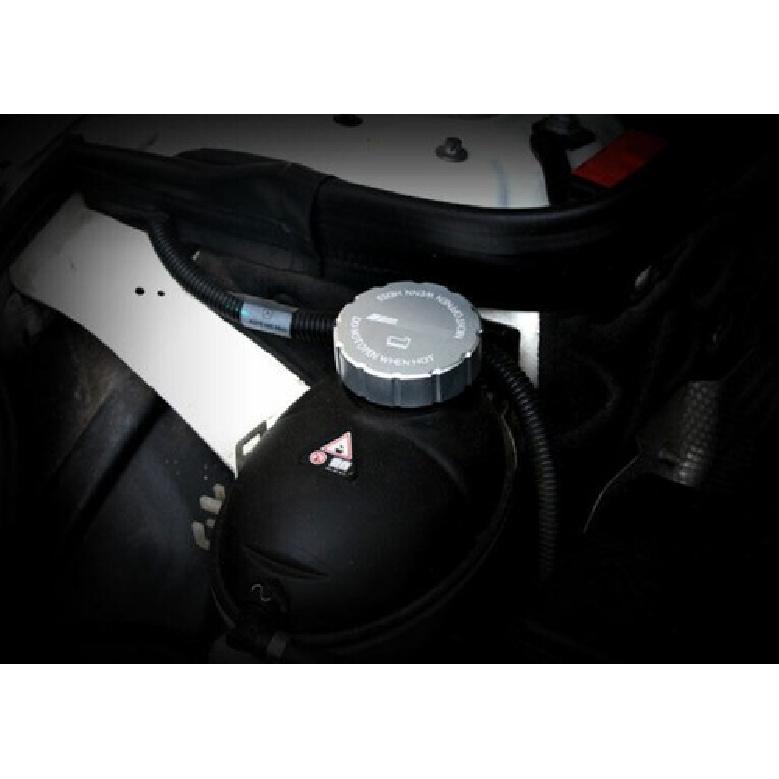 Silver Aluminum Outside Water Tank Cap Cover Trim Fit For Benz C-Class 2015-