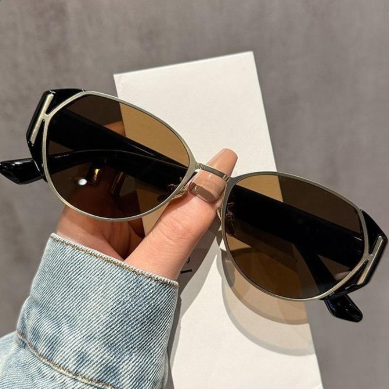 Fashionable and High-end Retro Sunglasses for Men and Women Sun Protection Retro Street Photography Cat's Eye Sunglasses