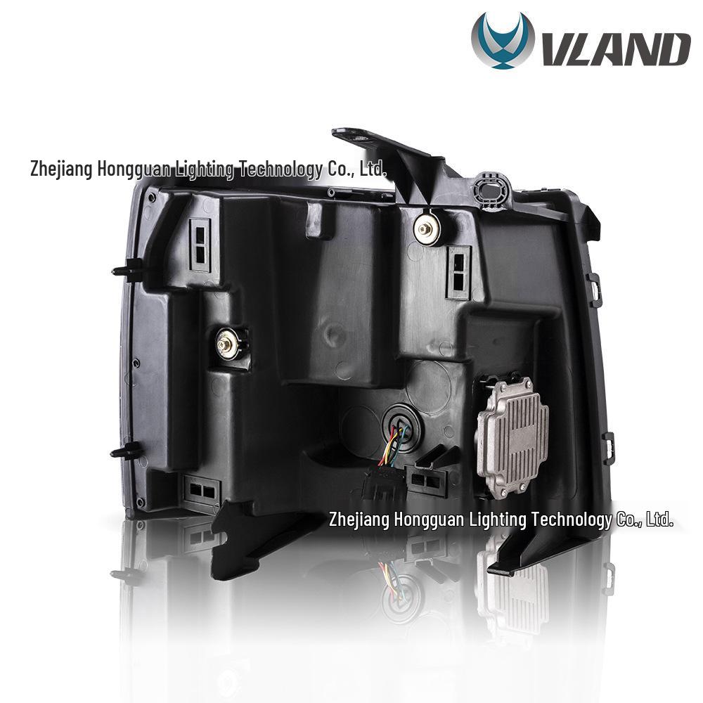 Chevrolet Silverado 07-13 LED Headlight Assembly with Flowing Turn Signal