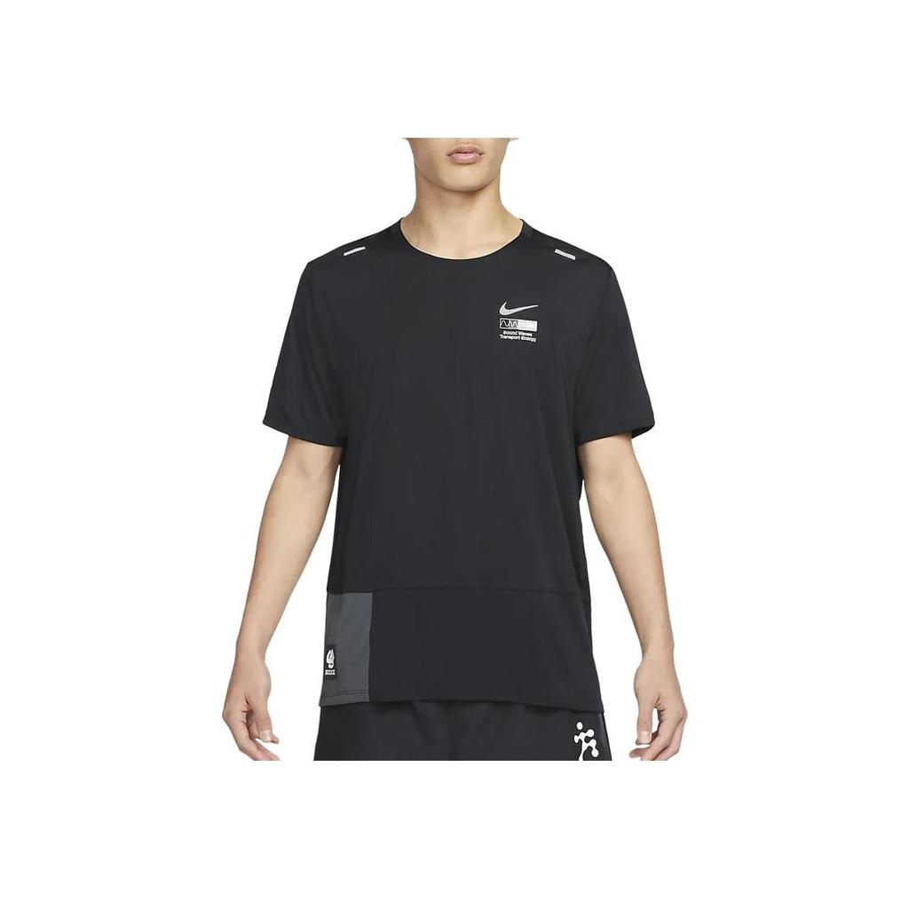Nike Базовая футболка с графическим принтом на спине Sportswear Essentials+ Черный DM4666-010