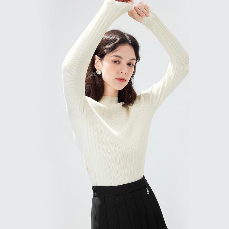 Женский трикотажный топ с полувысоким воротником, облегающего кроя