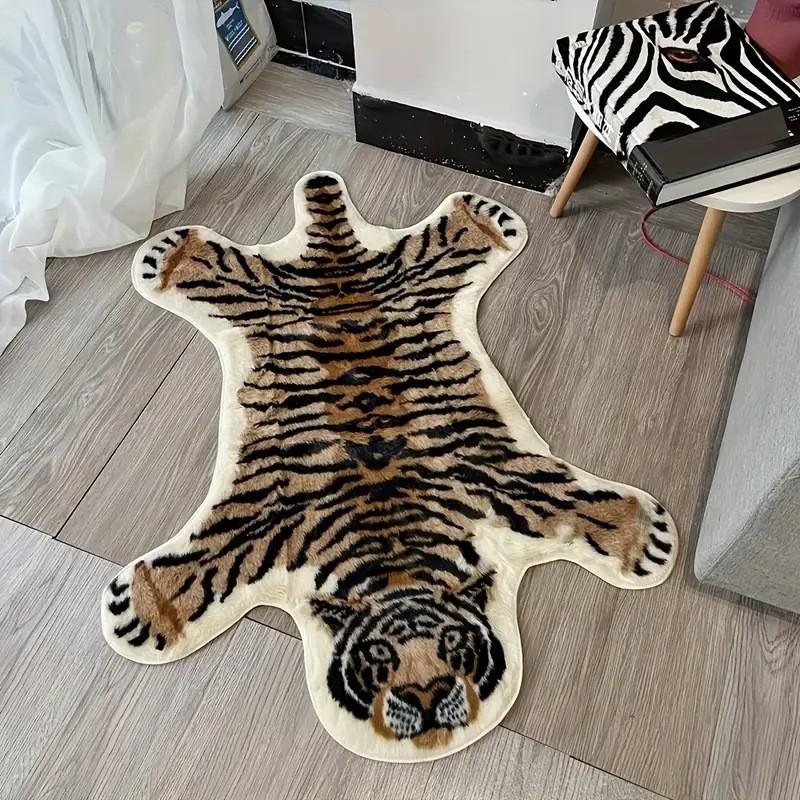 Tiger Print Faux Cashmere Floor Mat With Shaped Design For Bedroom Use