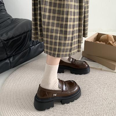 Черные британские туфли на толстом каблуке и платформе, женские, новинка осени 2025, ретро, французские лоферы на одной педали