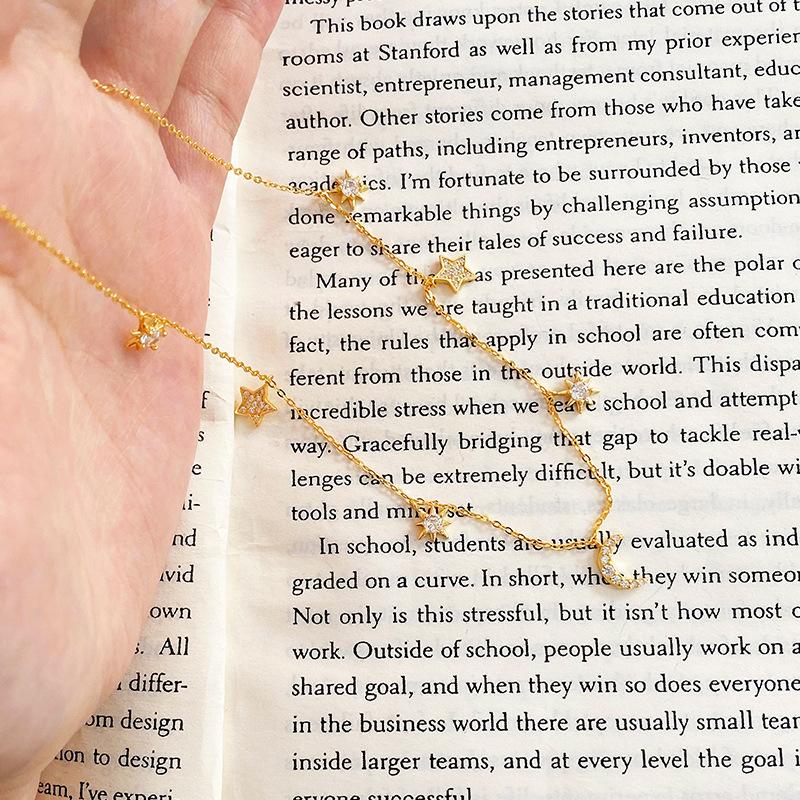 Легкое роскошное ожерелье со звездами и луной для женщин, персонализированные и передовые дизайнерские аксессуары, новая ключичная цепочка