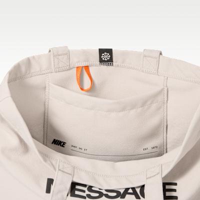 Унисекс сумка-тоут Nike Heritage 22 л "Ваше сообщение здесь" 'Овсяный/Безопасный оранжевый/Безопасный оранжевый'