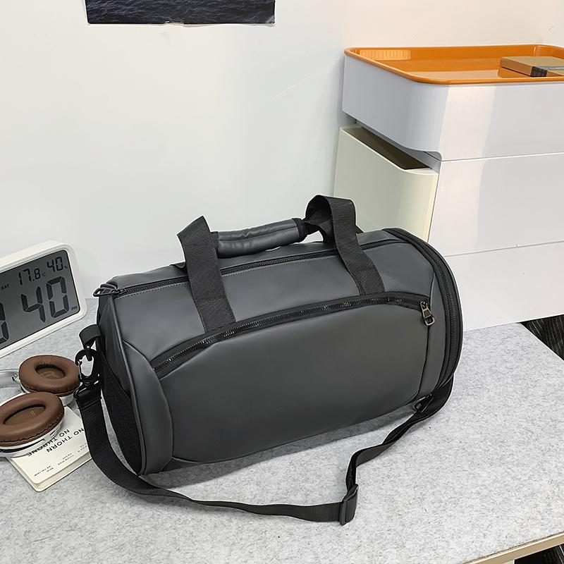 Waterproof Duffle Bag for Travel and Gym with Adjustable Shoulder Strap Large Capacity Sports Weekender Bag