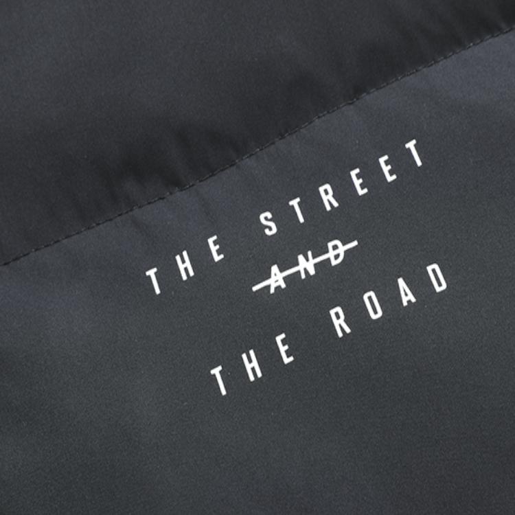 Fila Mihara Yasuhiro Collaboration Series Sports Casual Hooded Warm Down Jacket Winter Couple Style Men Jacket Black F11U143901F-BK