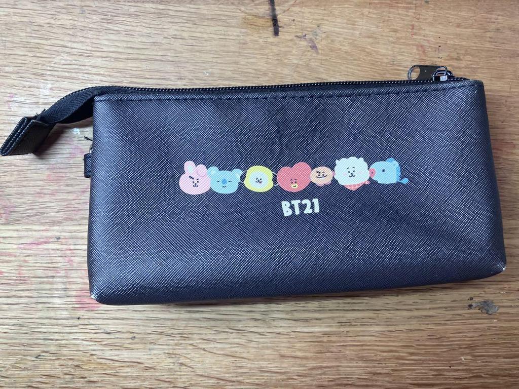 [Б/У] Пенал большой емкости BTS goods