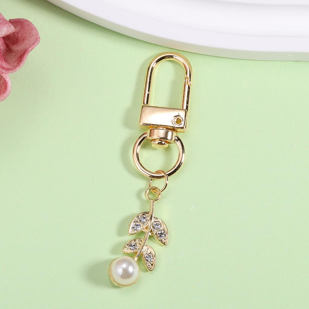 Блестящий хрустальный жемчуг Брелок Снежинка Бохо Металлический брелок из цинкового сплава Кольцо для ключей для женщин Детей Рождественские аксессуары Ключница