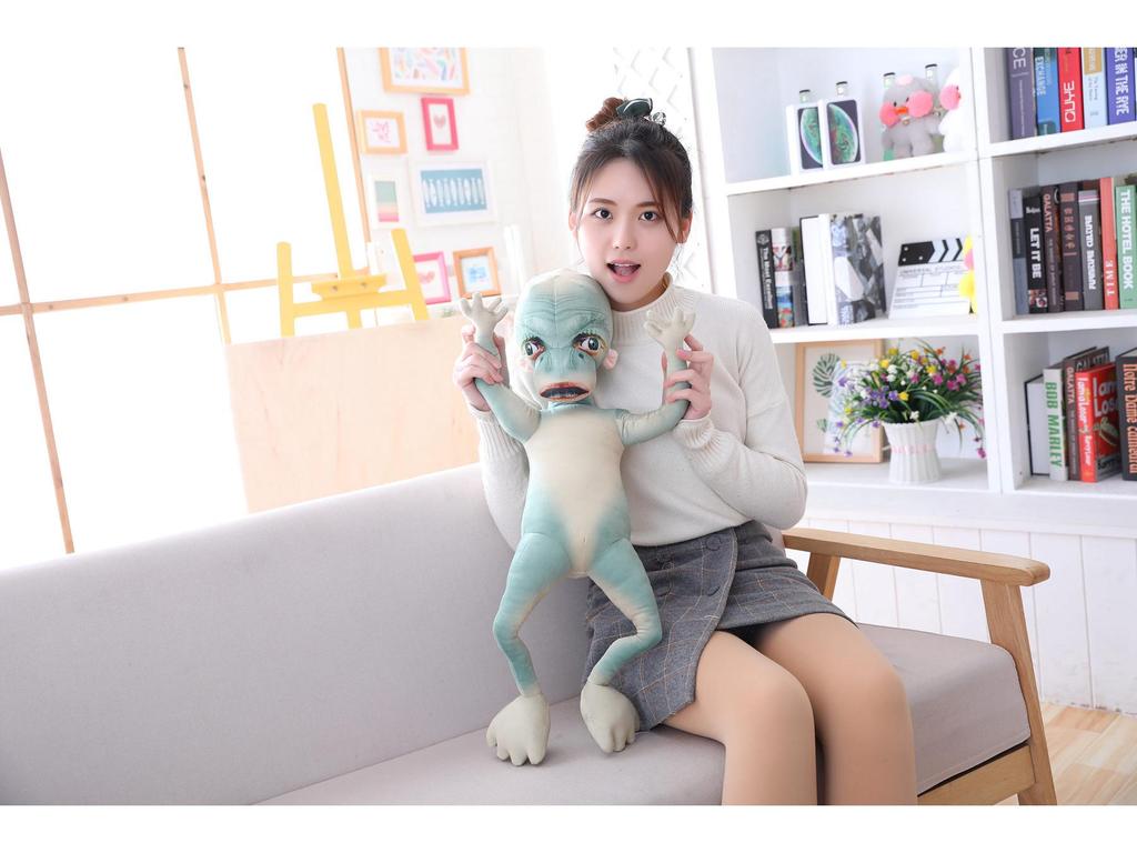 Funny Alien Plush Toy Sleeping Pillow - Creative Sand Sculpture Gift