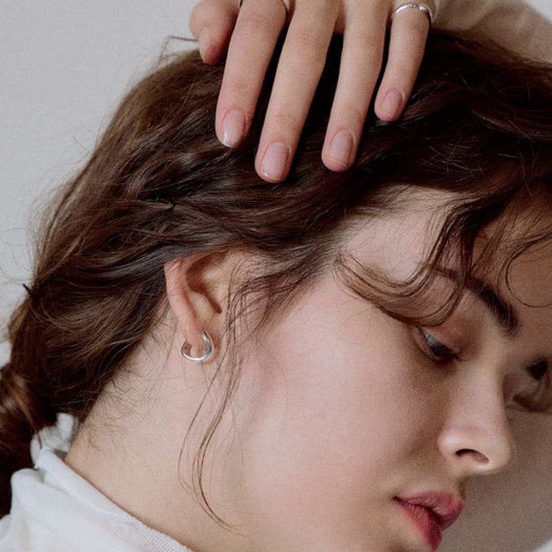 NORMALLEE [Silver 925] Snail One-touch Earrings