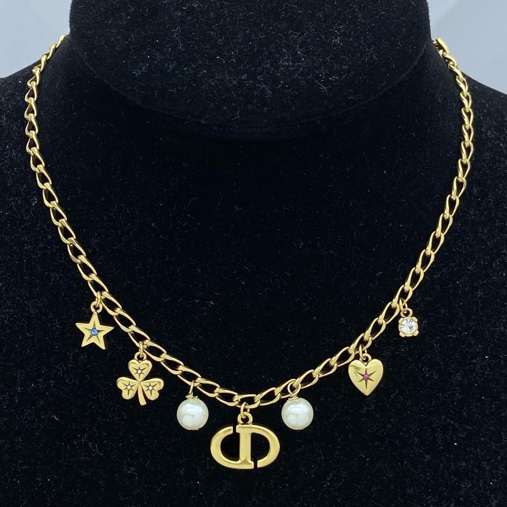 Жемчужное ожерелье с буквой и бриллиантами для женщин