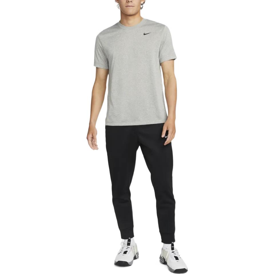 Nike Футболки мужские серые с круглым вырезом прямого кроя DX0990-063