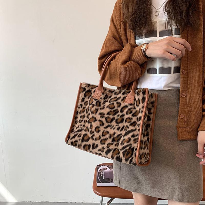 Женская зимняя теплая мягкая плюшевая сумка на плечо, модная сумка-тоут с леопардовым принтом коровы из искусственного меха, большая вместительная сумка