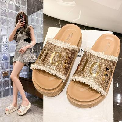 Женская обувь – Сандалии