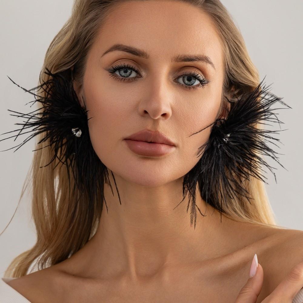 Multi-color Feather Geometric Rhinestone Earrings Ins Luxury Dangle Ear Jewelry  Holiday Styling
