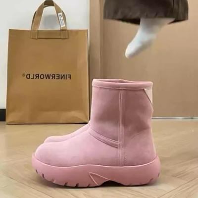 Нишевые розовые зимние ботинки женские 2025 новые зимние на платформе повседневные бархатные теплые снежные хлопковые нескользящие хлопковые туфли