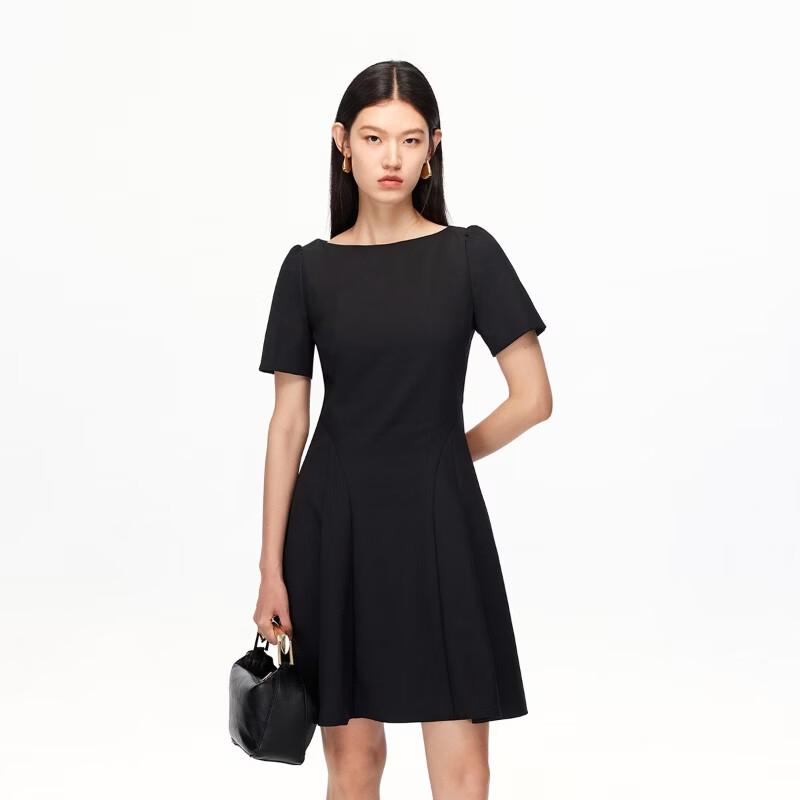 Короткое платье-трапеция Vero Moda 2026 Летнее