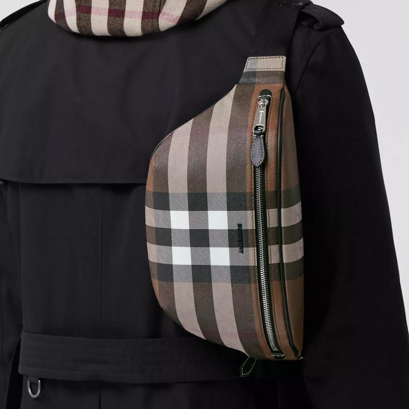 Burberry Сумка-кроссбоди на грудь из экологичного холста с темной клеткой Мужские сумки Темно-орехово-коричневый 80365591