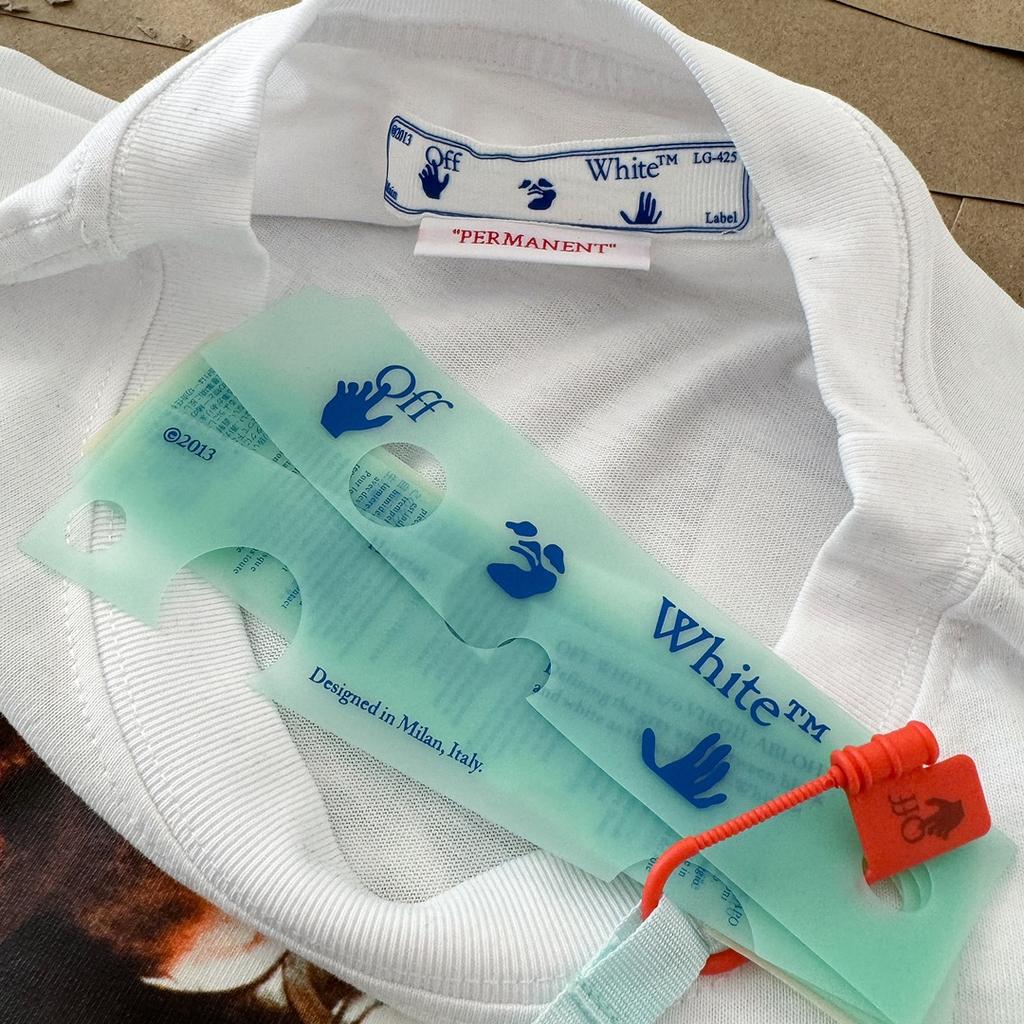 Off-White Летняя новинка 2025 года, картина маслом спереди, принт желтой стрелы сзади, футболка с короткими рукавами для мужчин и женщин, парная футболка